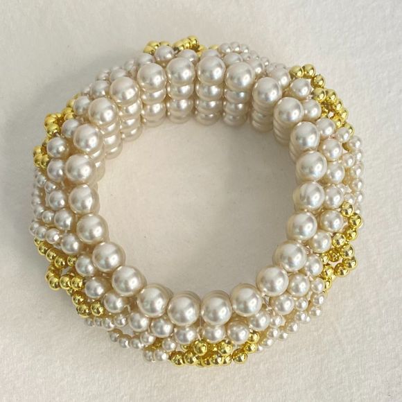Beaded Stretch Bracelet Chunky Gold Tone And Pearlesque Layered Pattern - Picture 4 of 8